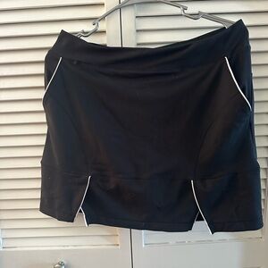 NEW Adidas Women's Climacool Golf Skirt w/pockets, Size Small (4-6)